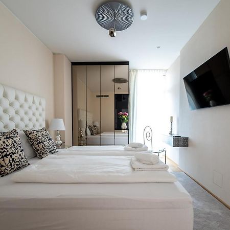 Exclusive 2Br Skyline Penthouse By Hm Viena Exterior foto