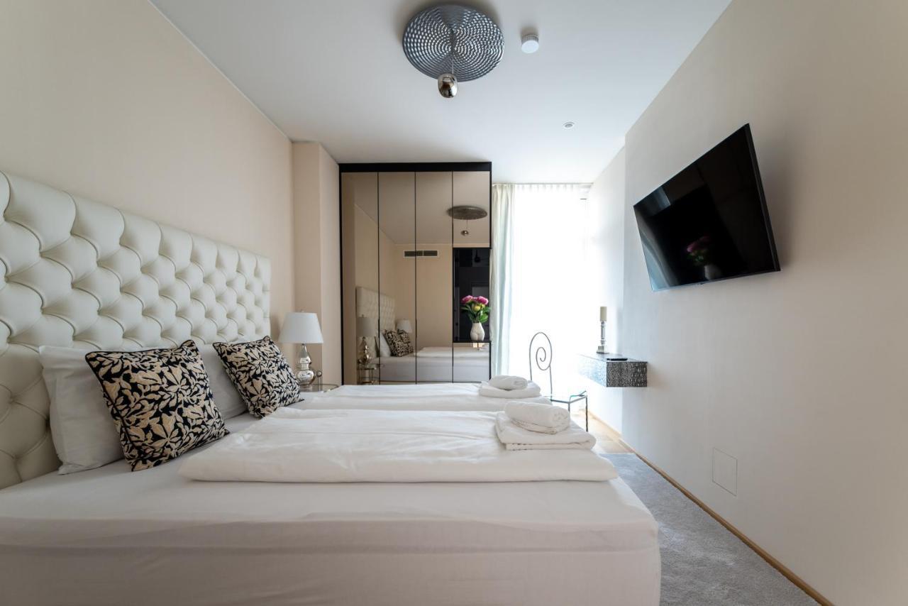 Exclusive 2Br Skyline Penthouse By Hm Viena Exterior foto