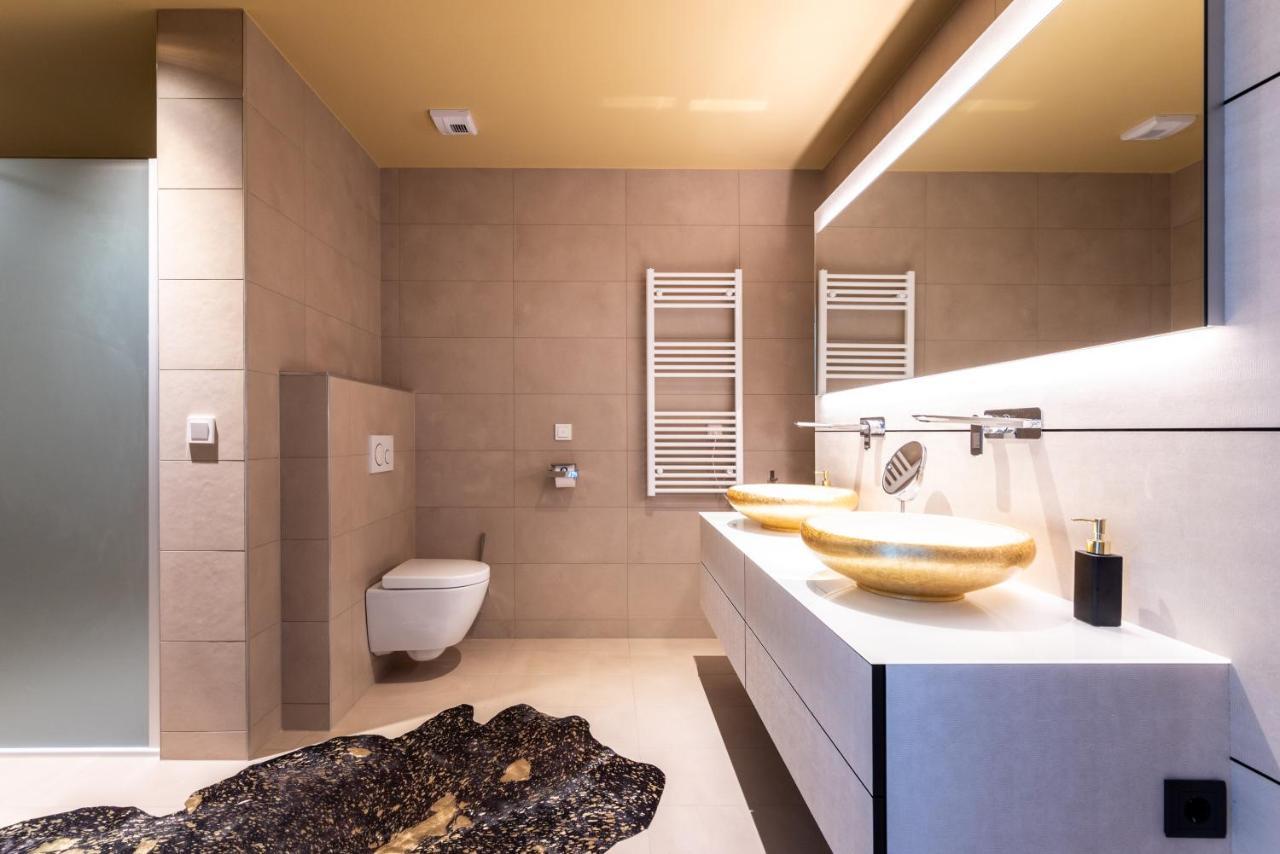 Exclusive 2Br Skyline Penthouse By Hm Viena Exterior foto