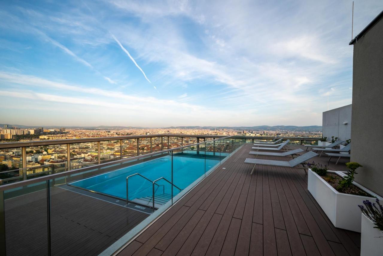 Exclusive 2Br Skyline Penthouse By Hm Viena Exterior foto