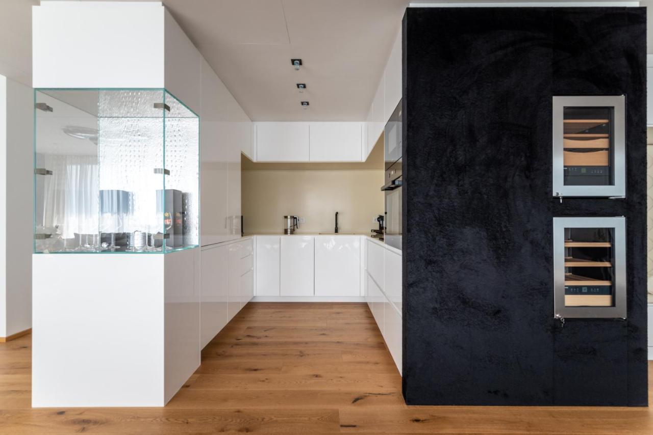 Exclusive 2Br Skyline Penthouse By Hm Viena Exterior foto
