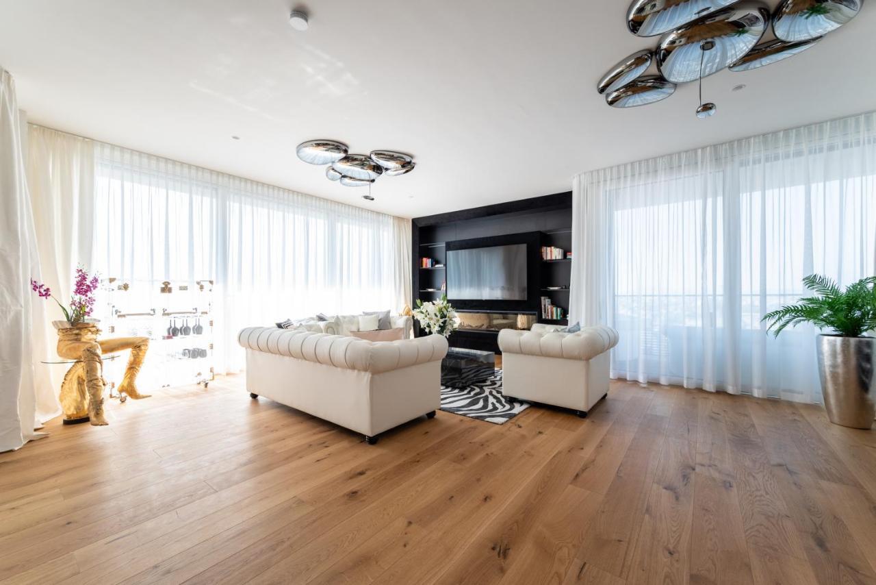 Exclusive 2Br Skyline Penthouse By Hm Viena Exterior foto