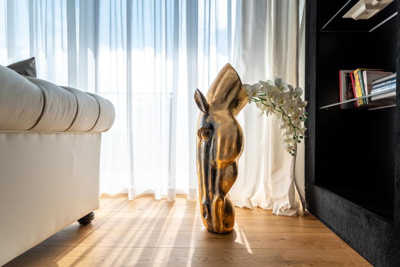 Exclusive 2Br Skyline Penthouse By Hm Viena Exterior foto